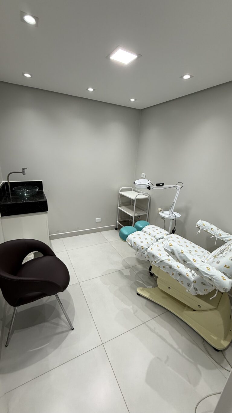 Melhor Clínica de Estética no Centro de São José dos Pinhais | Marafigo Clínica Integrativa Clínica · Marafigo Clínica Int…