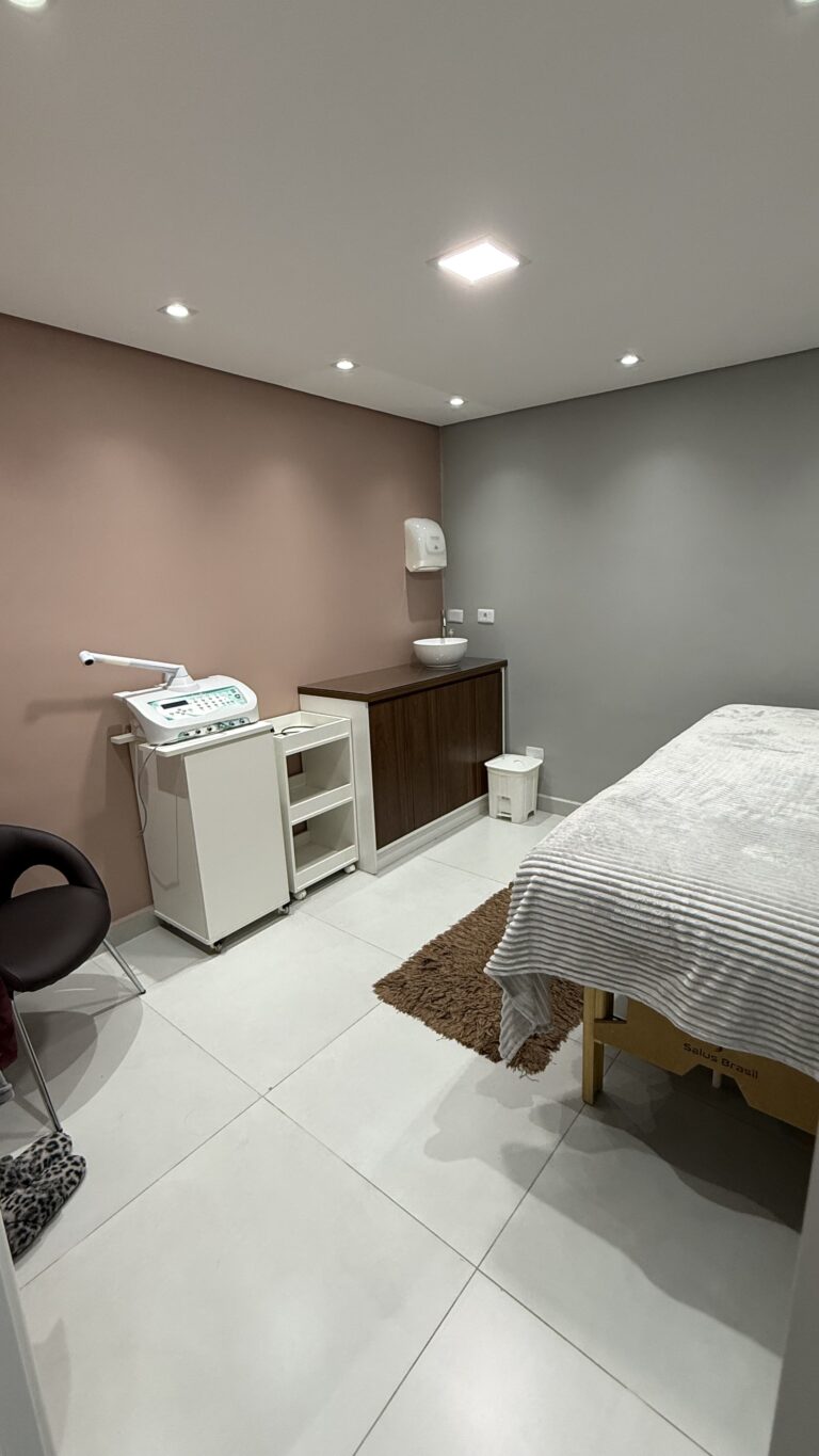 Melhor Clínica de Estética no Centro de São José dos Pinhais | Marafigo Clínica Integrativa Clínica · Marafigo Clínica Int…
